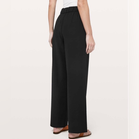 Lululemon Noir Pants High Waist Wide leg, size 4 - Picture 2 of 9